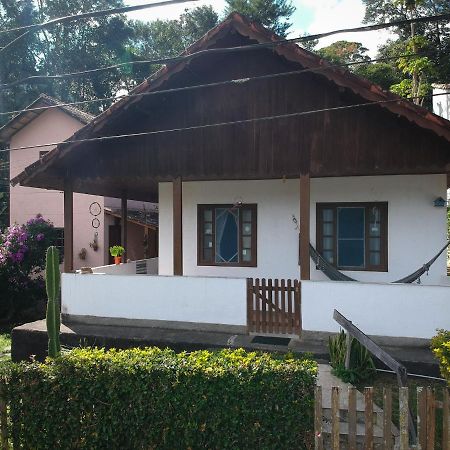 Casa Inteira Para Casal Нова-Фрибургу Екстер'єр фото
